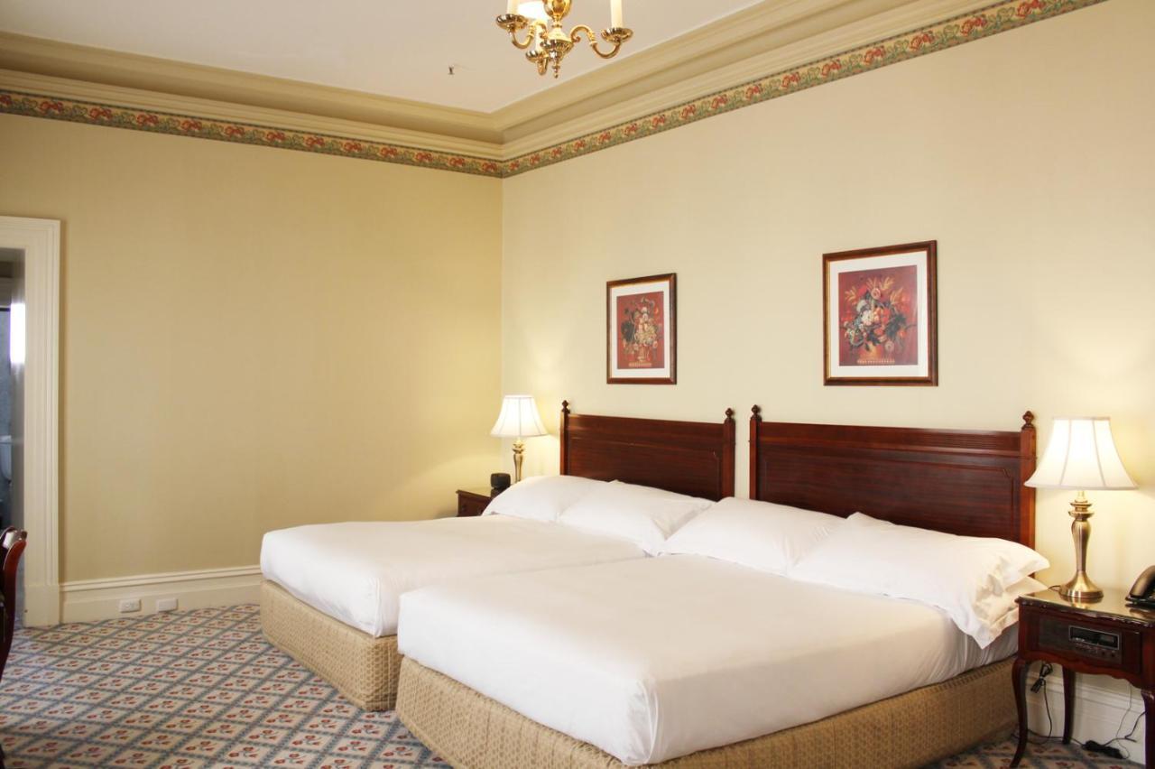 Premier Room