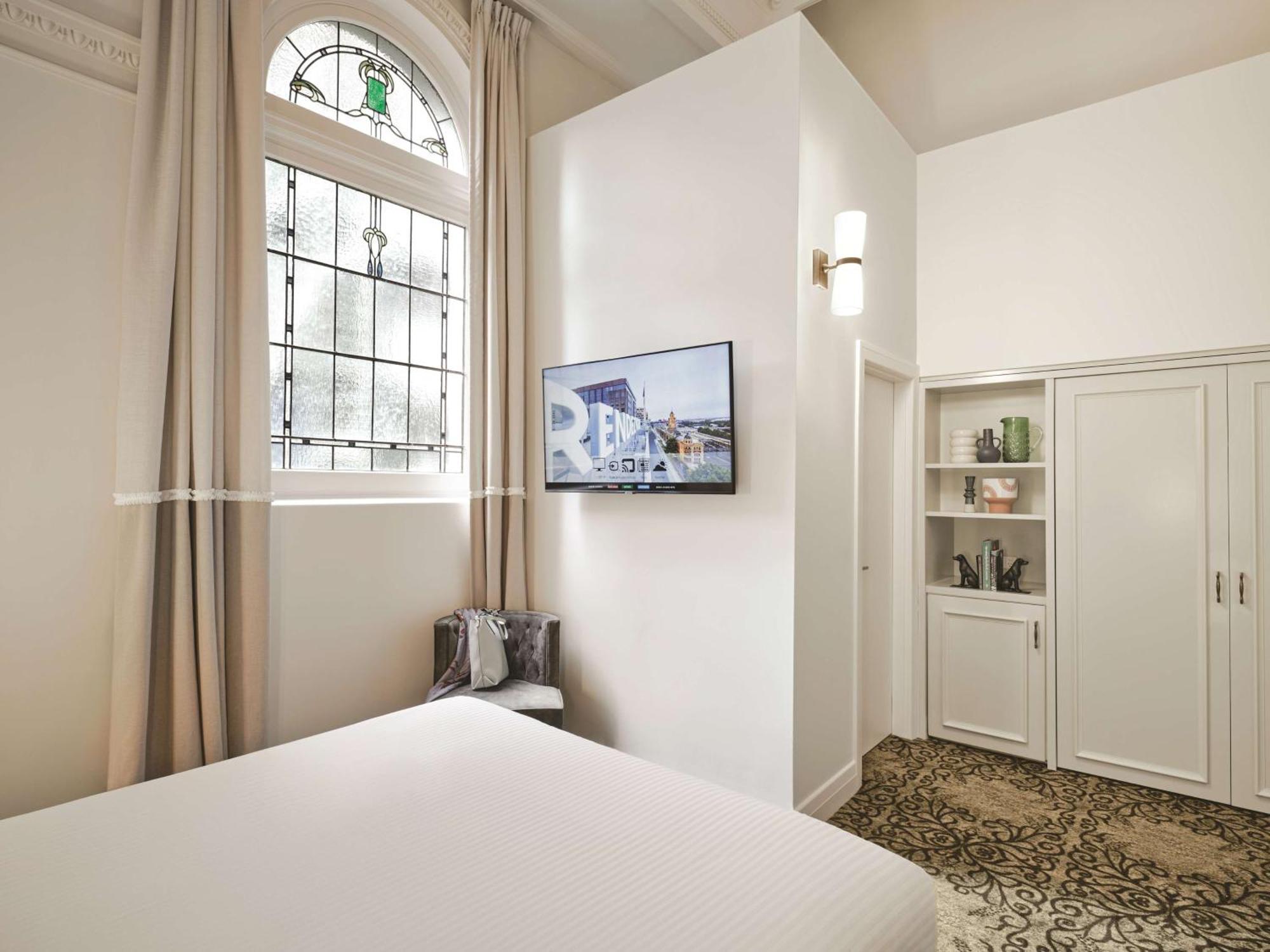 Chambre Lit Queen-Size Commerce - Vue sur Yarra